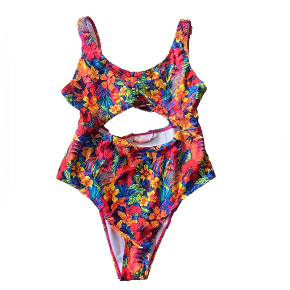 SHEIN Plus Size Swimsuit